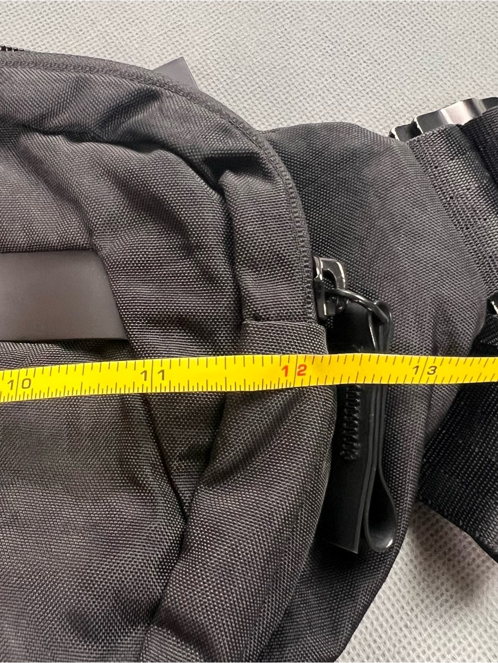 Chrome Industries Body Sling Bag Sabin Cycle Color Black - Picture 9 of 11